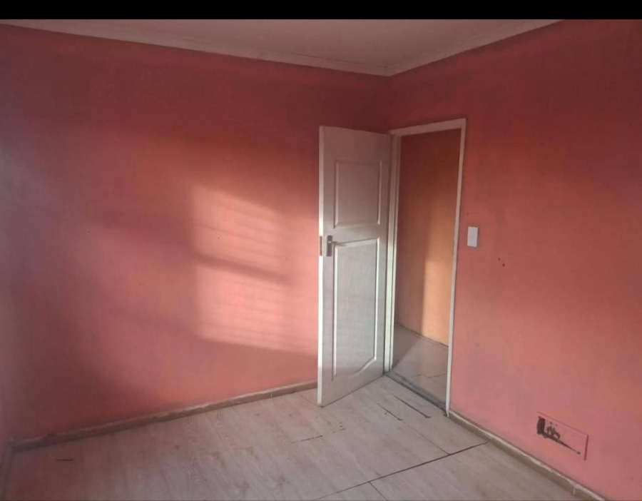 3 Bedroom Property for Sale in Graceland Western Cape